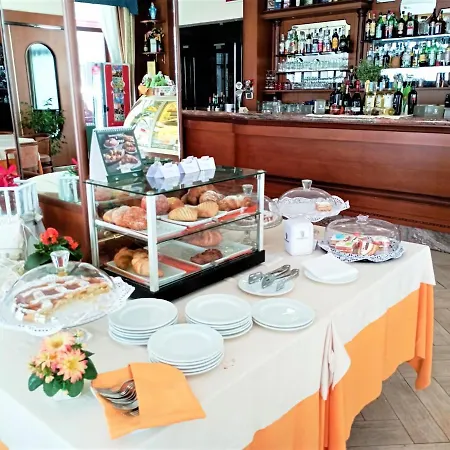 Hotel Grazia Deledda 4*