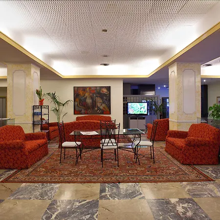 فندق Grazia Deledda 4*