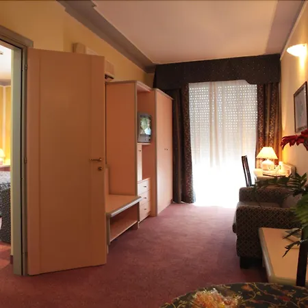 Grazia Deledda Hotel 4*