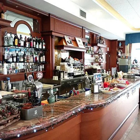 Hotel Grazia Deledda 4*