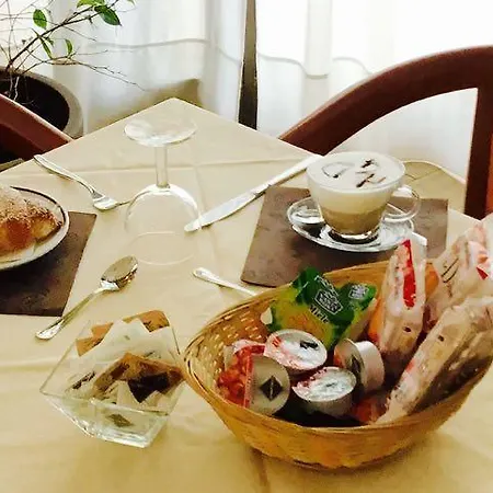 فندق Grazia Deledda