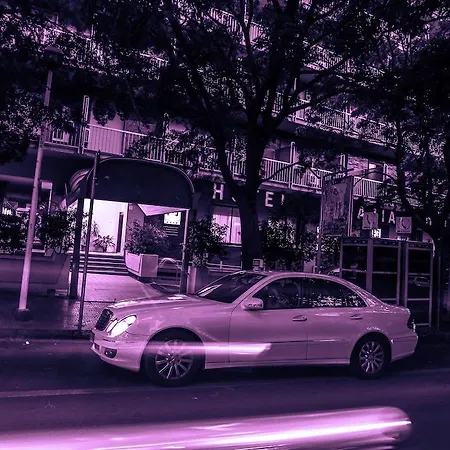 Grazia Deledda فندق