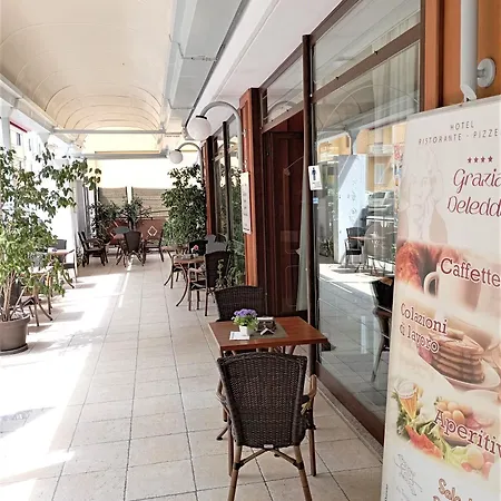 Grazia Deledda 4*