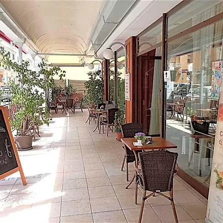 Ξενοδοχείο Grazia Deledda Σάσαρι