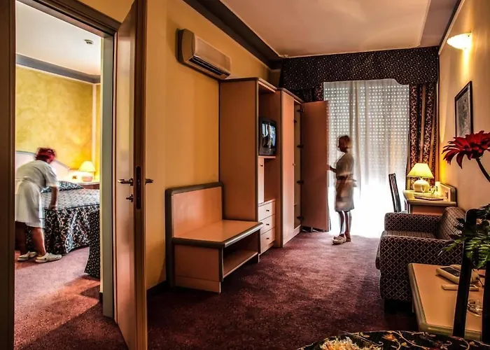 Hotel Grazia Deledda 4*